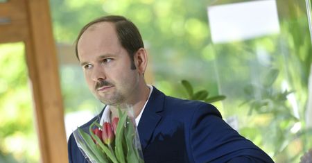 Odmieniony Sławomir. A gdzie wąs?