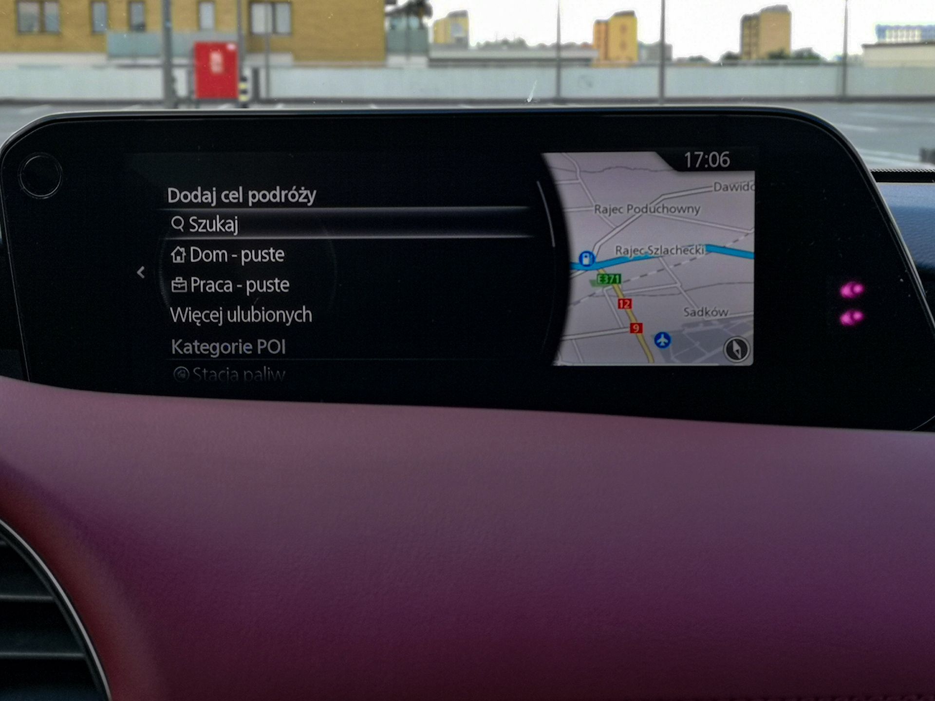Mazda 3 Sky-X: Kamery 360 stopni, Android Auto i audio Bose Premium 22