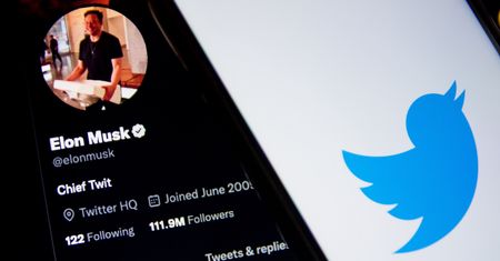 Zmiany w sposobie weryfikacji, droższa subskrypcja. Elon Musk rządzi Twitterem