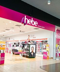 Polki pokochały te tanie perfumy. Wiemy, gdzie można je kupić