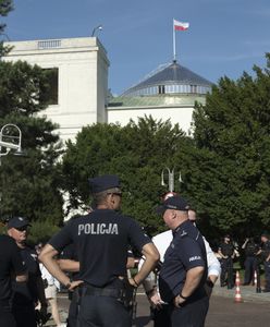 Ograniczony dostęp do Sejmu. W życie wchodzą nowe zasady