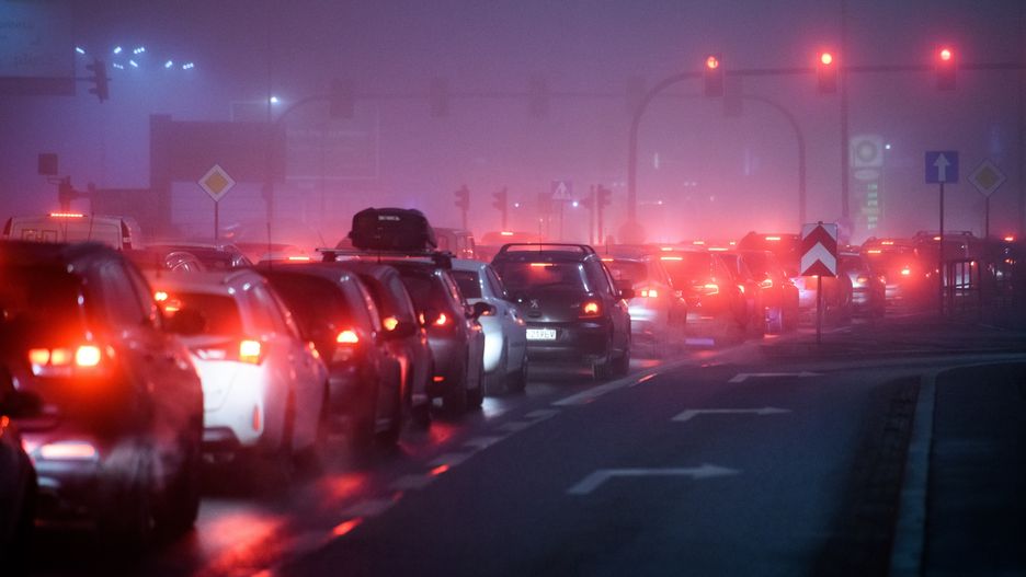 Smog i korek w Krakowie