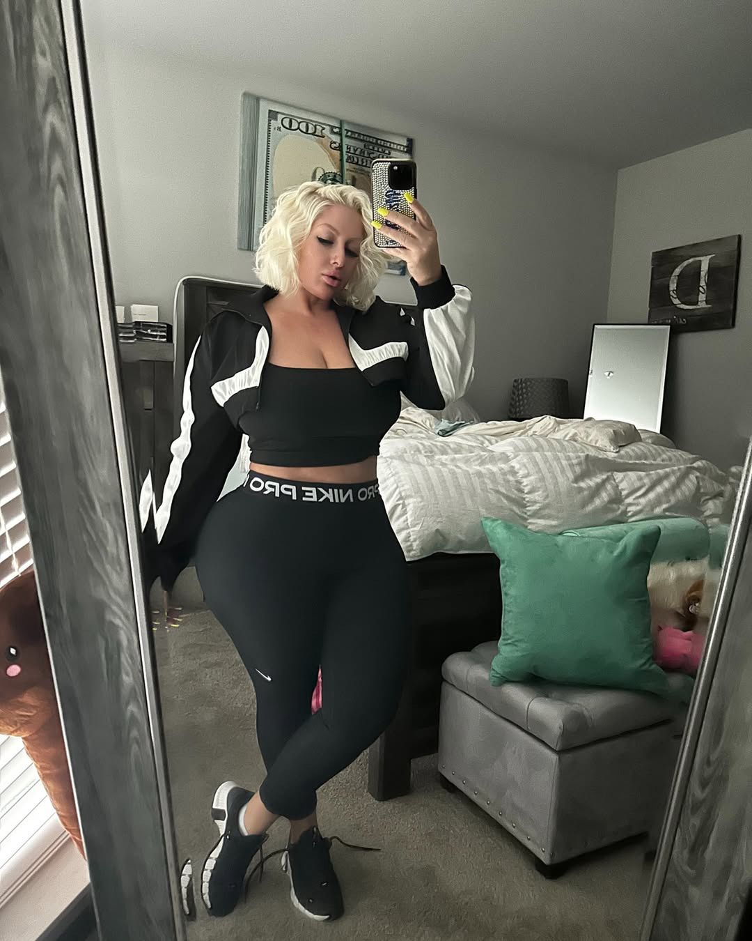 Mz.Dani