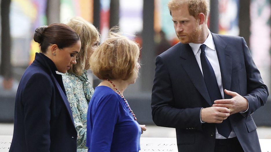 Prince Harry and Meghan Visit Trade Center and 9/11 Museumepa09483268 Prince Harry and Meghan, The Duke and Duchess of Sussex, visit the Reflecting Pools at the 9/11 Museum at Ground Zero in New York City, USA, 23 September 2021.  EPA/JOHN ANGELILLO / POOL Dostawca: PAP/EPA.JOHN ANGELILLO / POOL