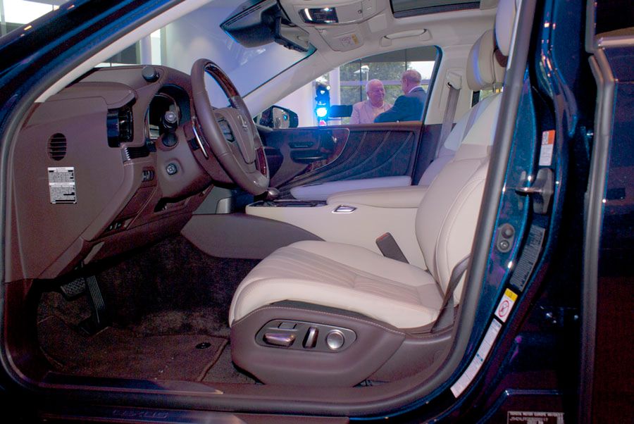 Lexus LS 500h