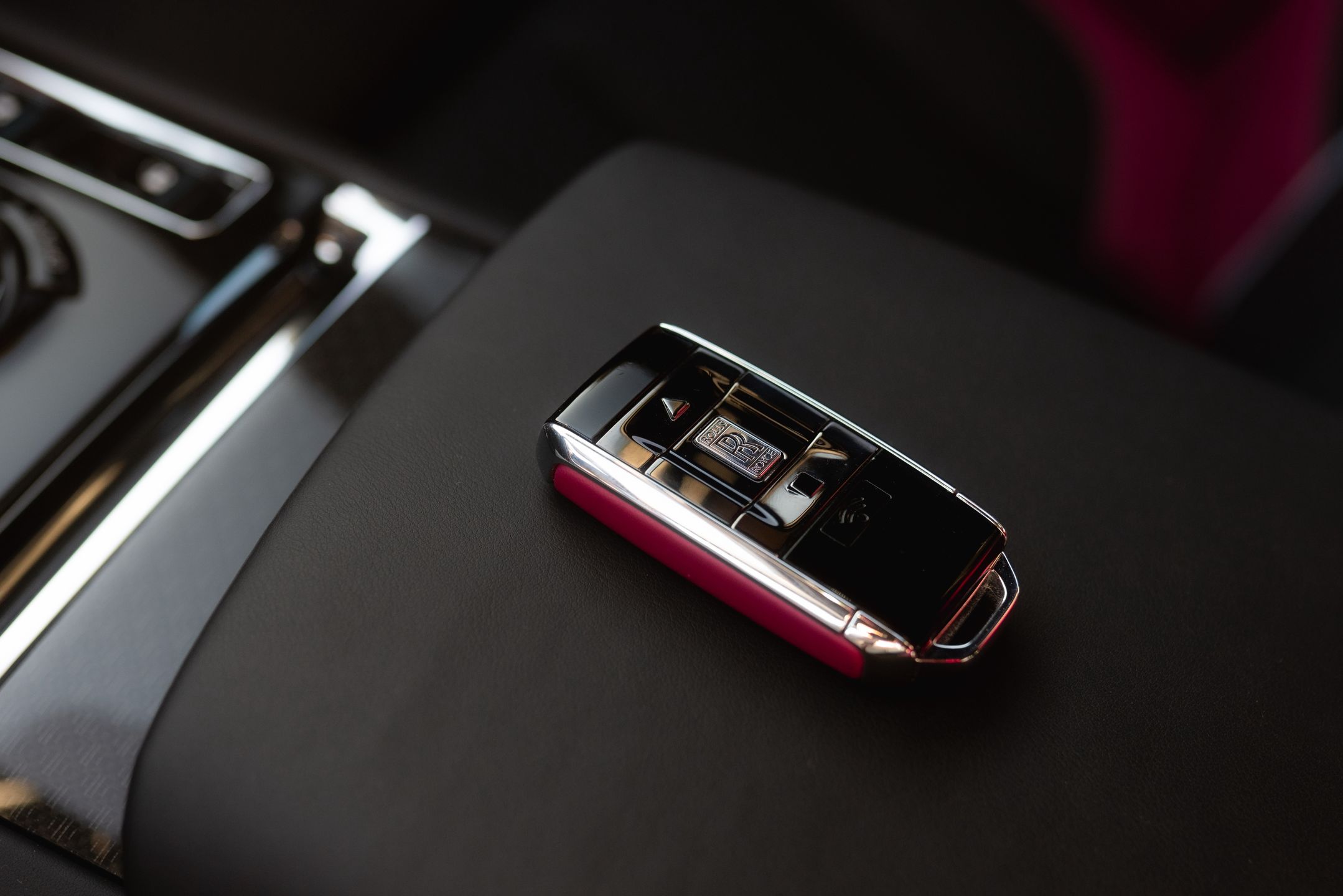 Rolls-Royce Ghost serii II Black Badge (2025)
