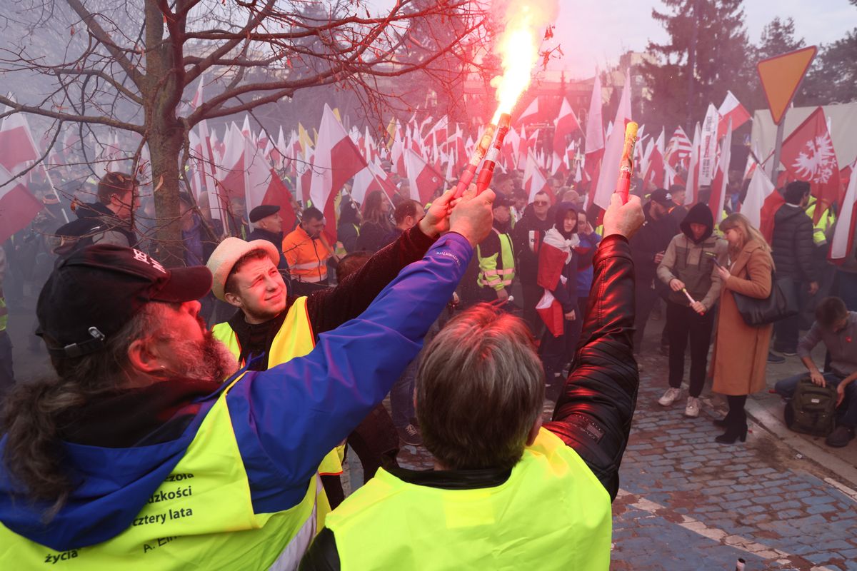 Protest rolników w Warszawie. Trzy osoby zostały zatrzymane