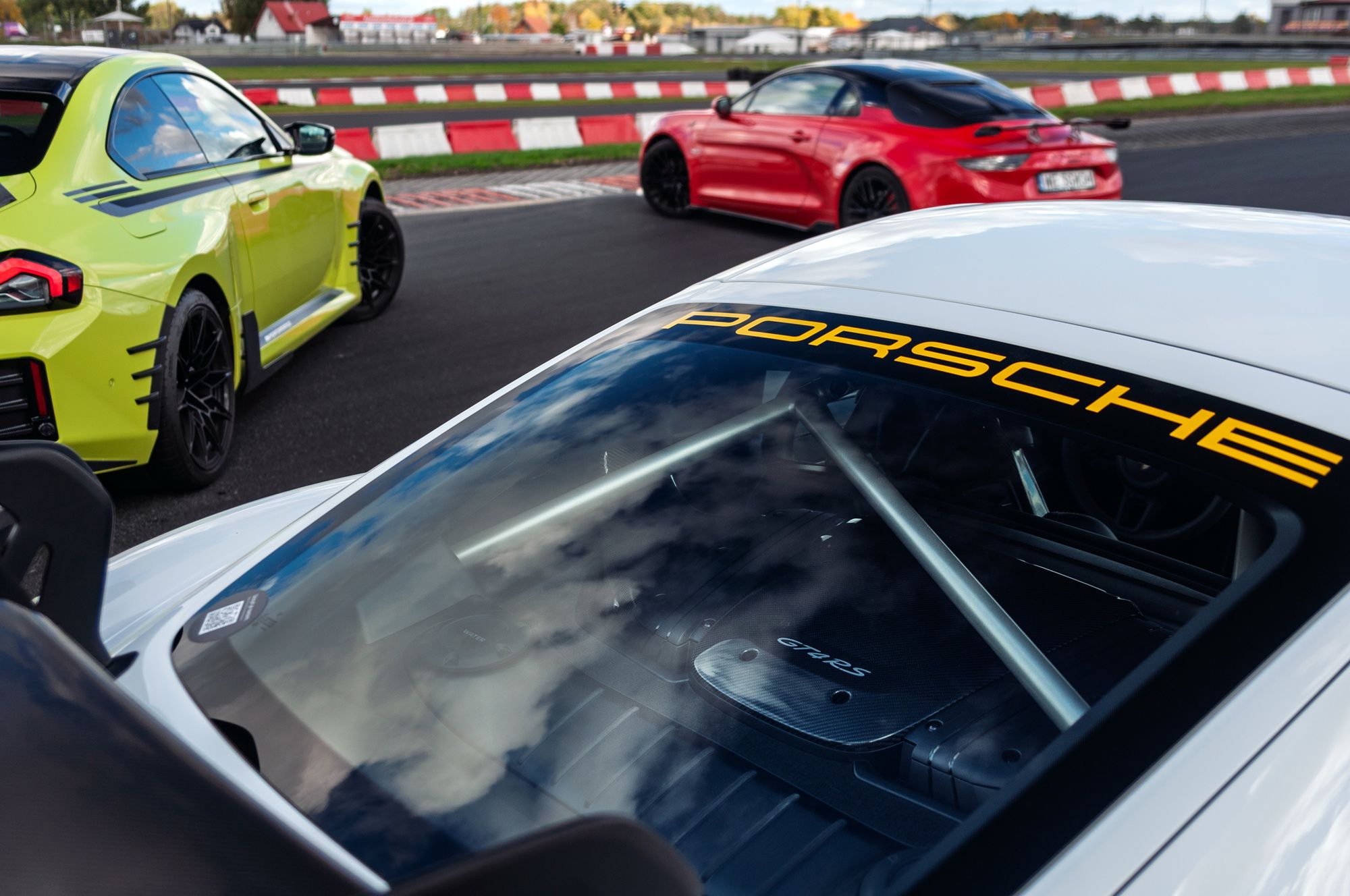 Alpine A110 R, BMW M2 i Porsche 718 Cayman GT4 RS