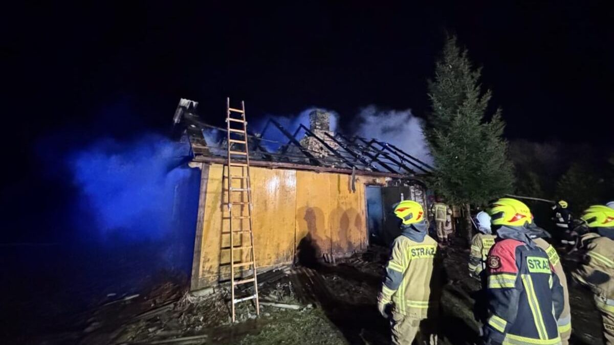 Pożar domu w Sobieszczanach
