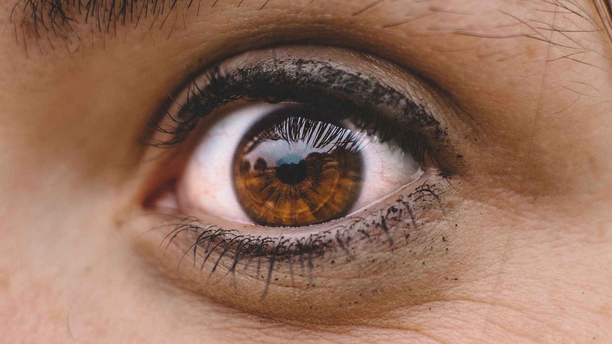 Obiektyw CM33 - powrót do manualnego ostrzenia w bezlusterkowcach 1