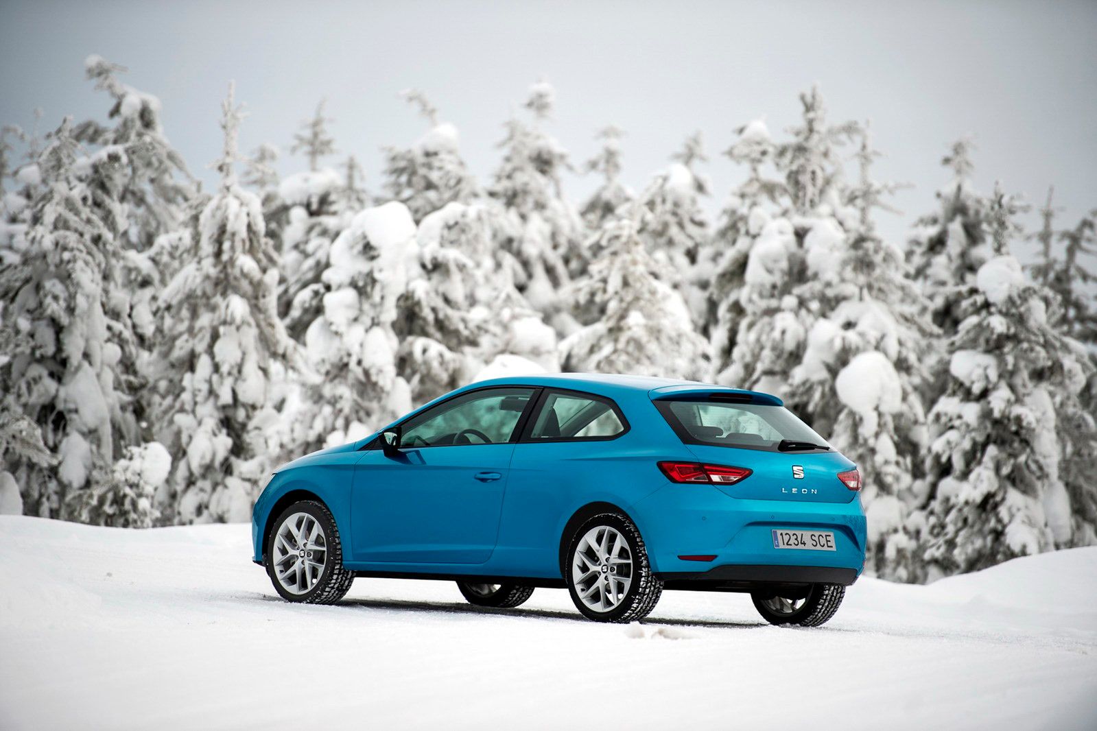 Seat Leon SC na nowych zdjęciach producenta [galeria] 42