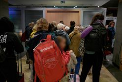 Jechali na pielgrzymki, są sparaliżowani. Polacy szukają pomocy