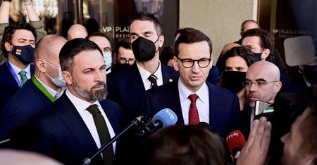 Spotkanie Morawieckiego z Orbanem i Le Pen. Szczyt prawicowych partii w Madrycie