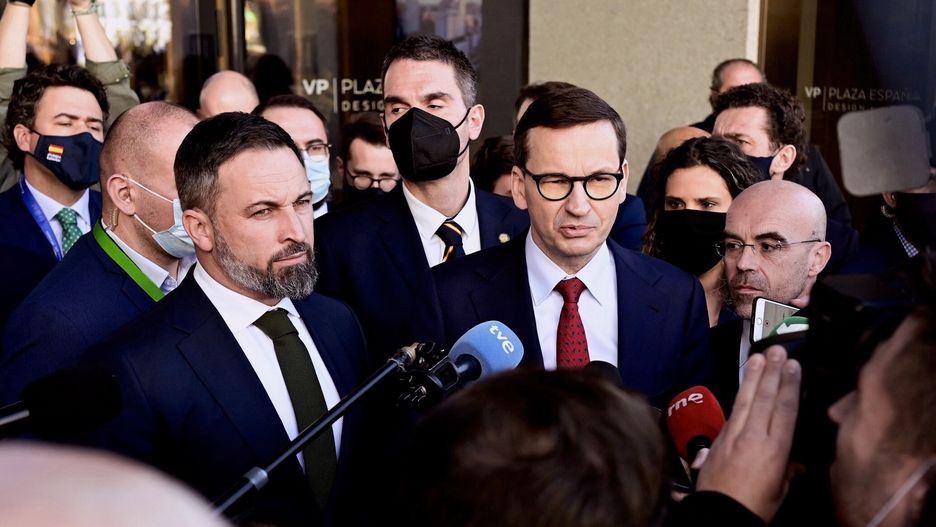 Spotkanie Morawieckiego z Orbanem i Le Pen. Szczyt prawicowych partii w Madrycie 