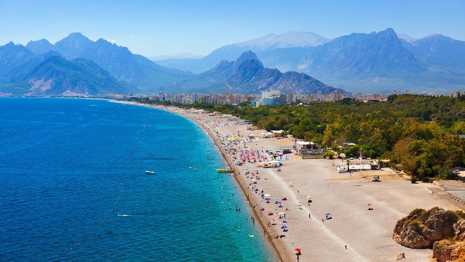 Plaże w Turcji przyciągają turystów z Polski od lat