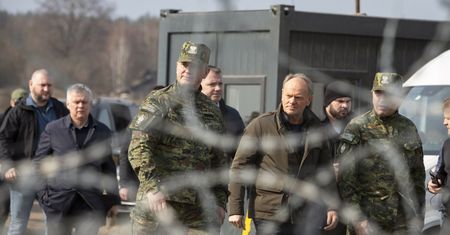 Ustawa azylowa. Tusk zapowiada kolejne kroki