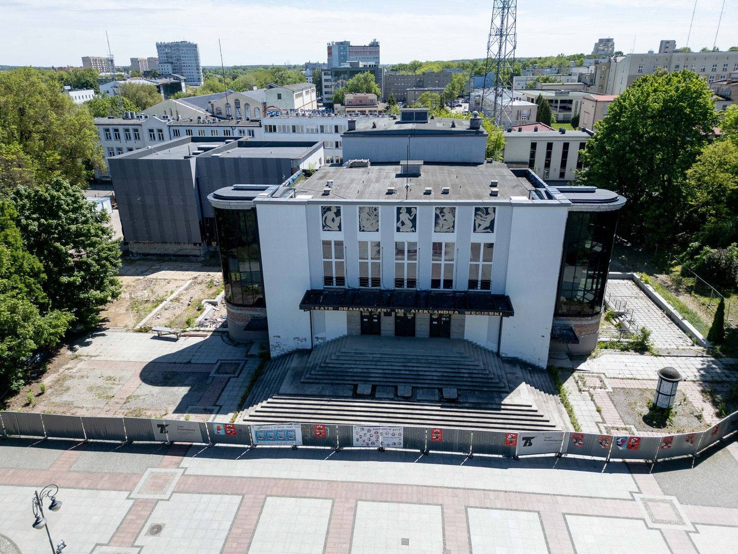 Teatr Dramatyczny w Białymstoku ciągle czeka na koniec remontu 