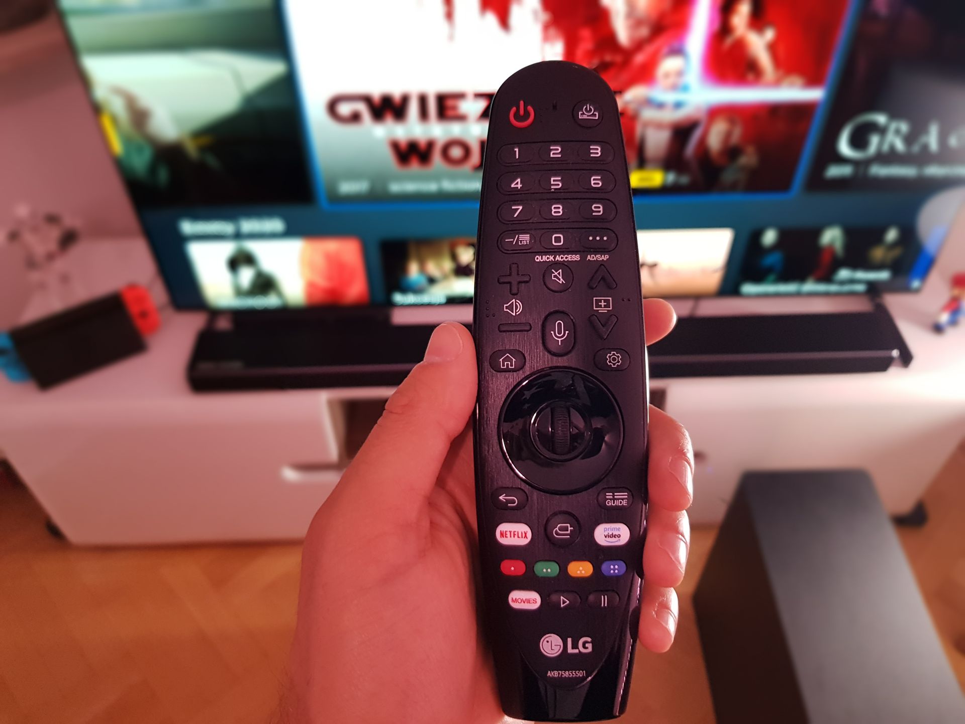 LG OLED GX - recenzja nietypowego telewizora z wysokiej półki 6