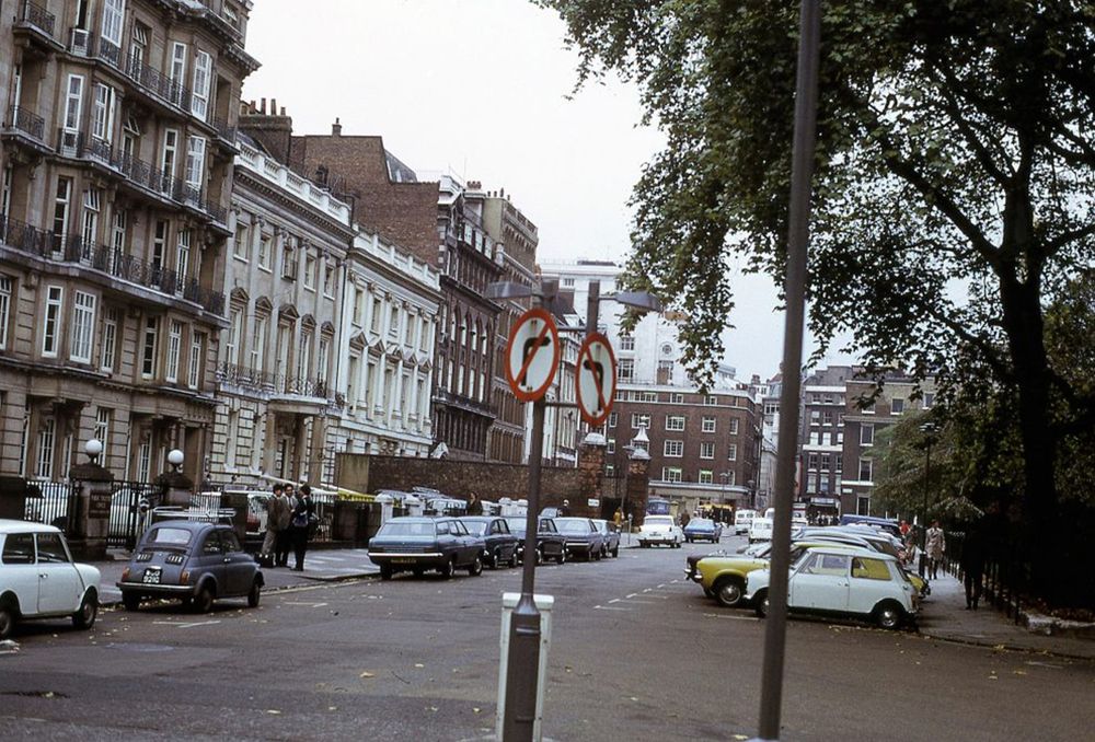 Londyn w obiektywie amerykańskiego turysty z 1972 roku zachwyca swoim klimatem 28