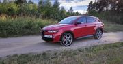 Test: Alfa Romeo Tonale 1.5 T4 Hybrid nie jest doskonała, ale łatwo jej to wybaczyć