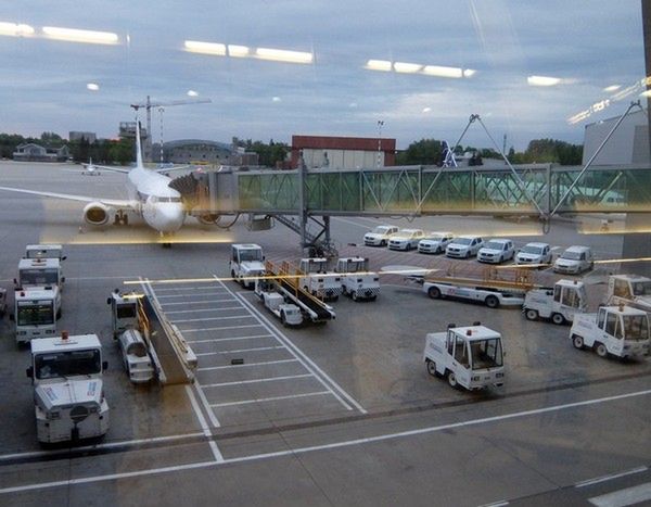 Warszawskie Lotnisko Chopina gotowe na przyjęcie pasażera z Ebolą