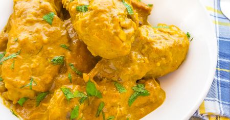 Nie w restauracji, lecz w domu. To tu powstaje najlepsze curry z kurczakiem