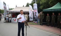 Problem w MON. Firma nie dostarczyła sprzętu, bierze udział w kolejnym przetargu. "To efekty korupcji czy niekompetencji?"