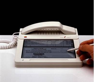 iPhone ma już 25 lat 1
