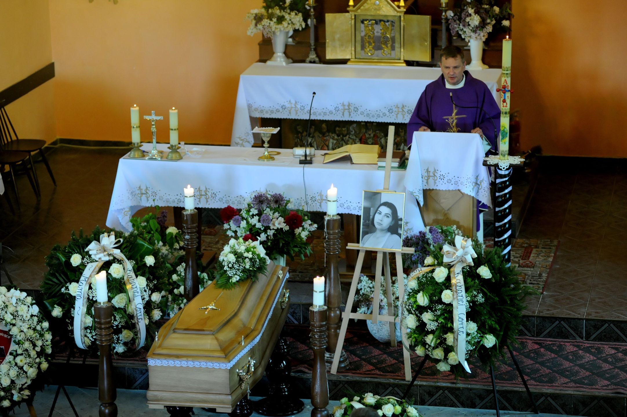 Pogrzeb 18-letniej Magdy