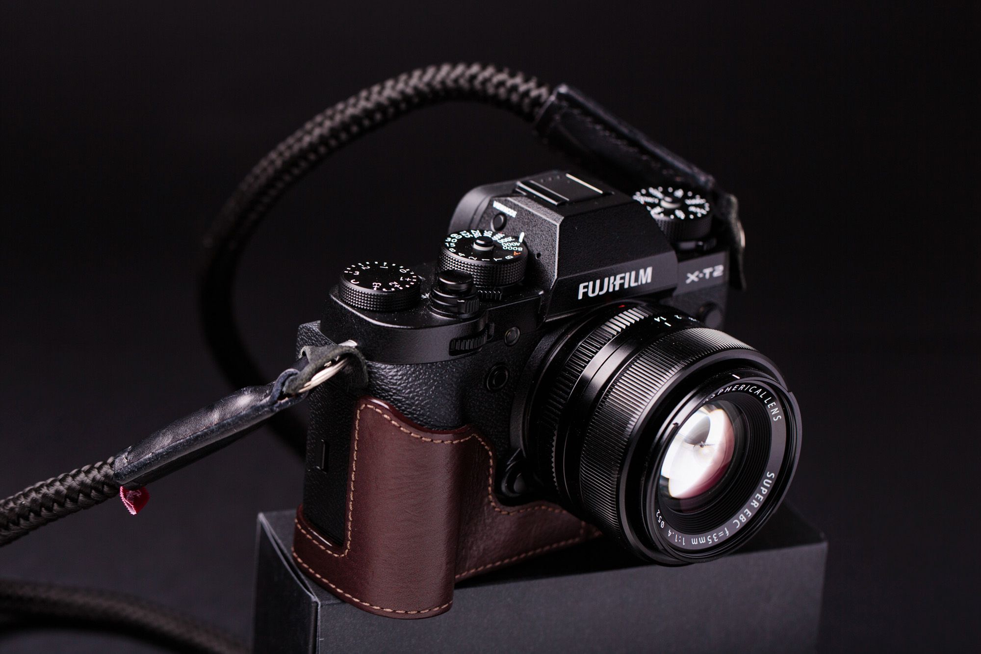 Gariz - eleganckie etui do aparatu. Czy zdaje egzamin wytrzymałości? 9