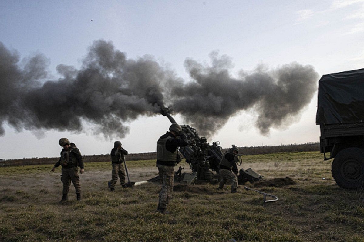KHERSON OBLAST, UKRAINE - NOVEMBER 05: A howitzer, belonging to Ukrainian artillery battery attached to the 59th Mechanized Brigade, shoots-off to target the points controlled by Russian troops in order to support to the Ukrainian army as Russia-Ukraine war continues in Kherson Oblast, Ukraine on November 05, 2022. (Photo by Metin Aktas/Anadolu Agency via Getty Images)
Anadolu Agency