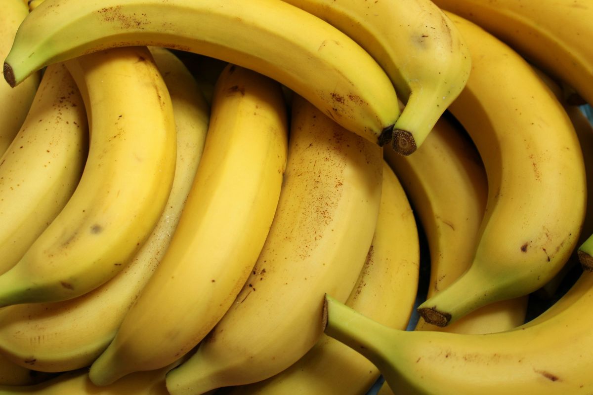 Im bardziej dojrzałe banany, tym mniej błonnika zawierają