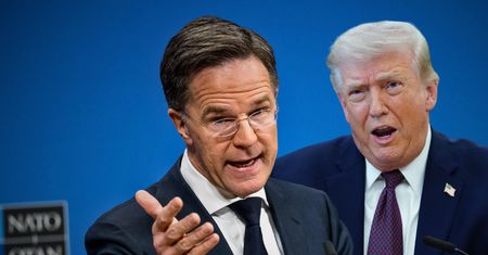 Szef NATO zareaguje na słowa Trumpa? Wybiera się do USA