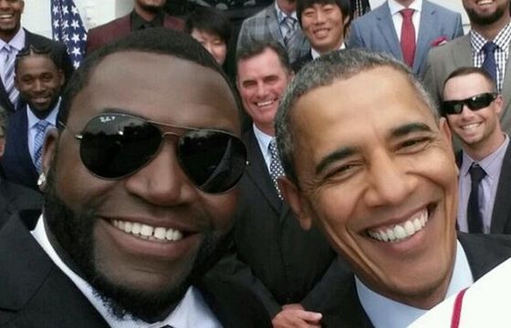 „Selfie” z Barackiem Obamą to reklama Samsunga. Biały Dom protestuje