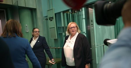 Sędziowie Trybunału Stanu zawiadamiają Dudę i Tuska w sprawie Manowskiej