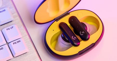Logitech stworzył słuchawki, jakich jeszcze nie było