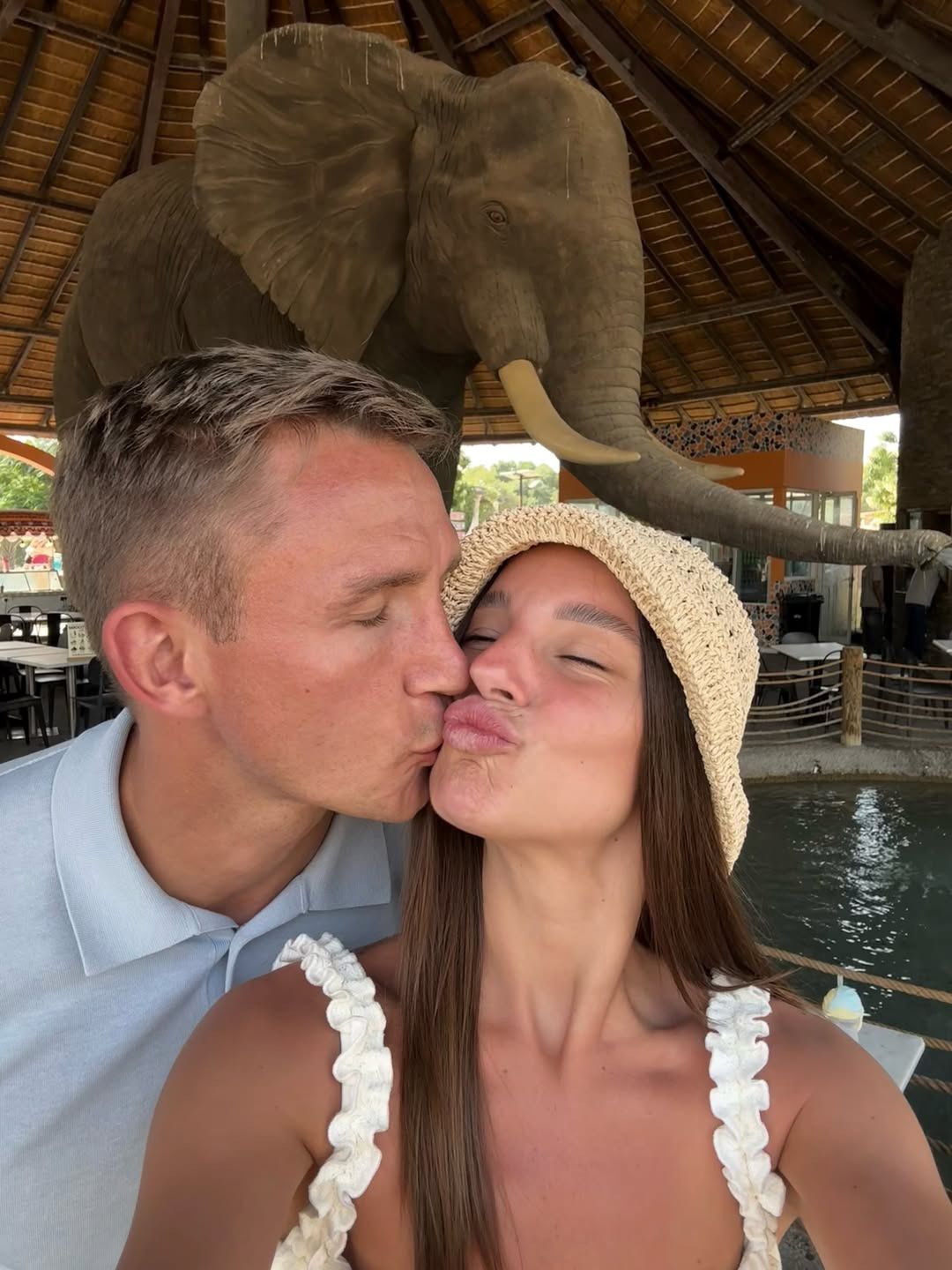 Rzeźniczakowie na wczasach