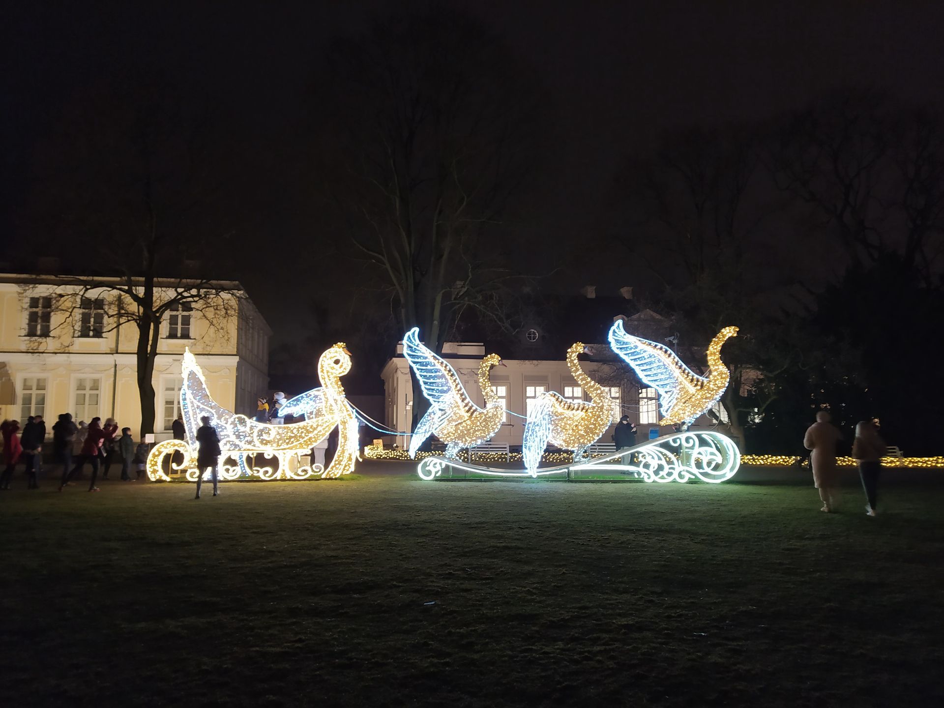 Warszawskie iluminacje