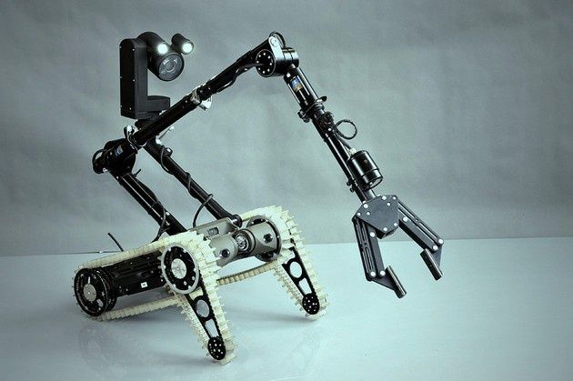 Noc Robotów 2015 PIAP SCOUT