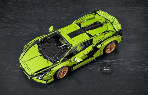 Lamborghini Sián FKP 37 z klocków Lego za 1650 zł (wideo)