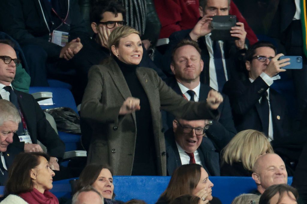 Książę Albert i księżna Charlene wspólnie wybrali się na mecz rugby