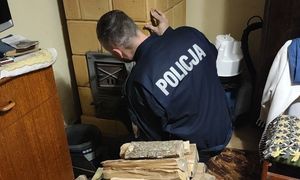 Spojrzał na termometr. Policjant aż nie dowierzał