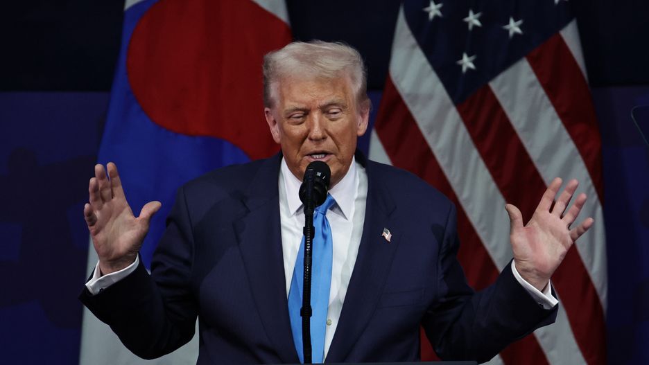 US President Donald Trump speaks during the APEC CEO Summit Korea 2025 in Gyeongju, South Korea, 29 October, 2025. The APEC CEO Summit Korea 2025 is being held in Gyeongju until 31 October. EPA/ANDRES MARTINEZ CASARES Dostawca: PAP/EPA.