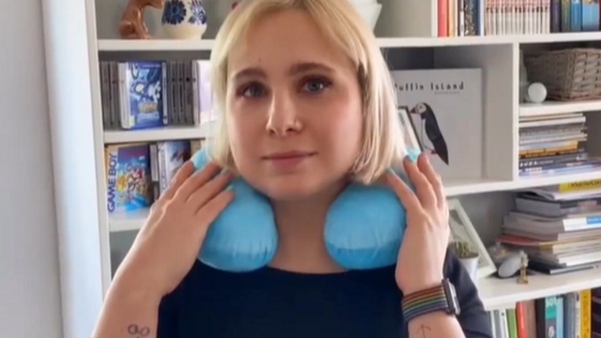 Polska rysowniczka postanowiła podzielić się sposobem na uniknięcie płacenia za nadbagaż