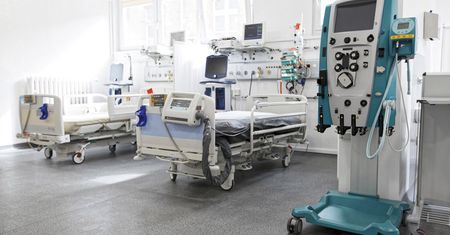 Koronawirus. Wrocław. Otwarto pododdział intensywnej terapii. Przyjmie chorych na COVID-19