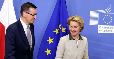 Miliardy euro zaliczki z Funduszu Odbudowy nie dla Polski? Do końca roku "nie ma już szans"