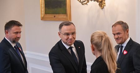 "Celowy afront"? Gafa za gafą Dudy