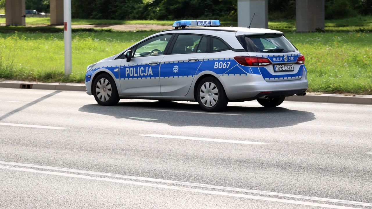 Uwaga na oszustów. Mieszkanka powiatu opatowskiego straciła blisko 10 tysięcy złotych