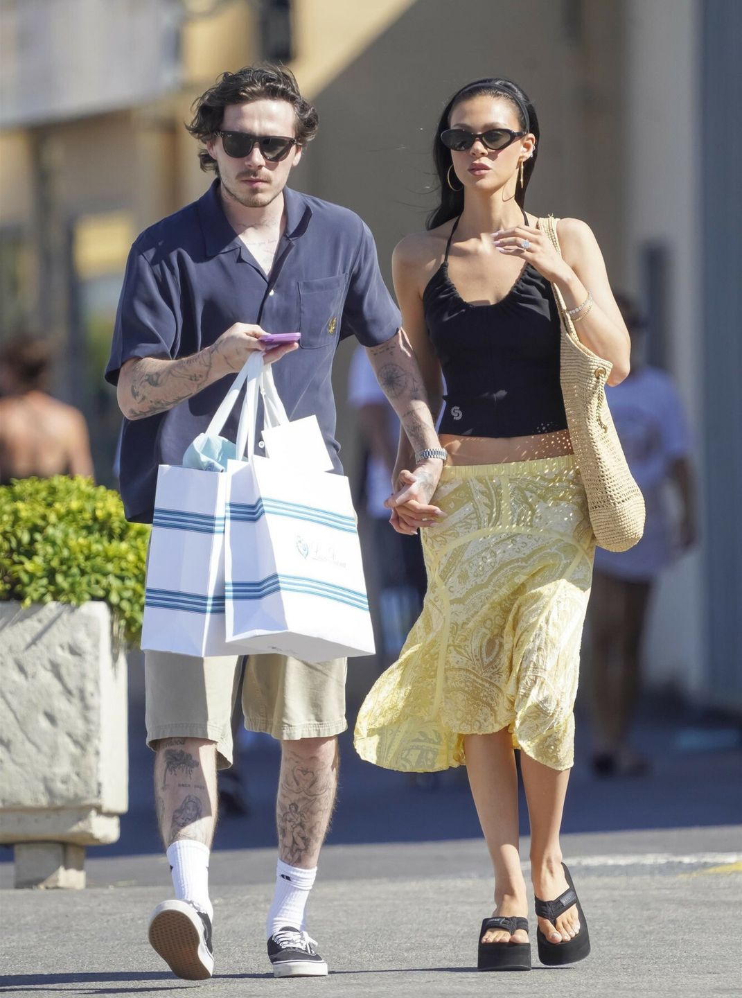 Brooklyn Beckham i Nicola Peltz w Saint-Tropez