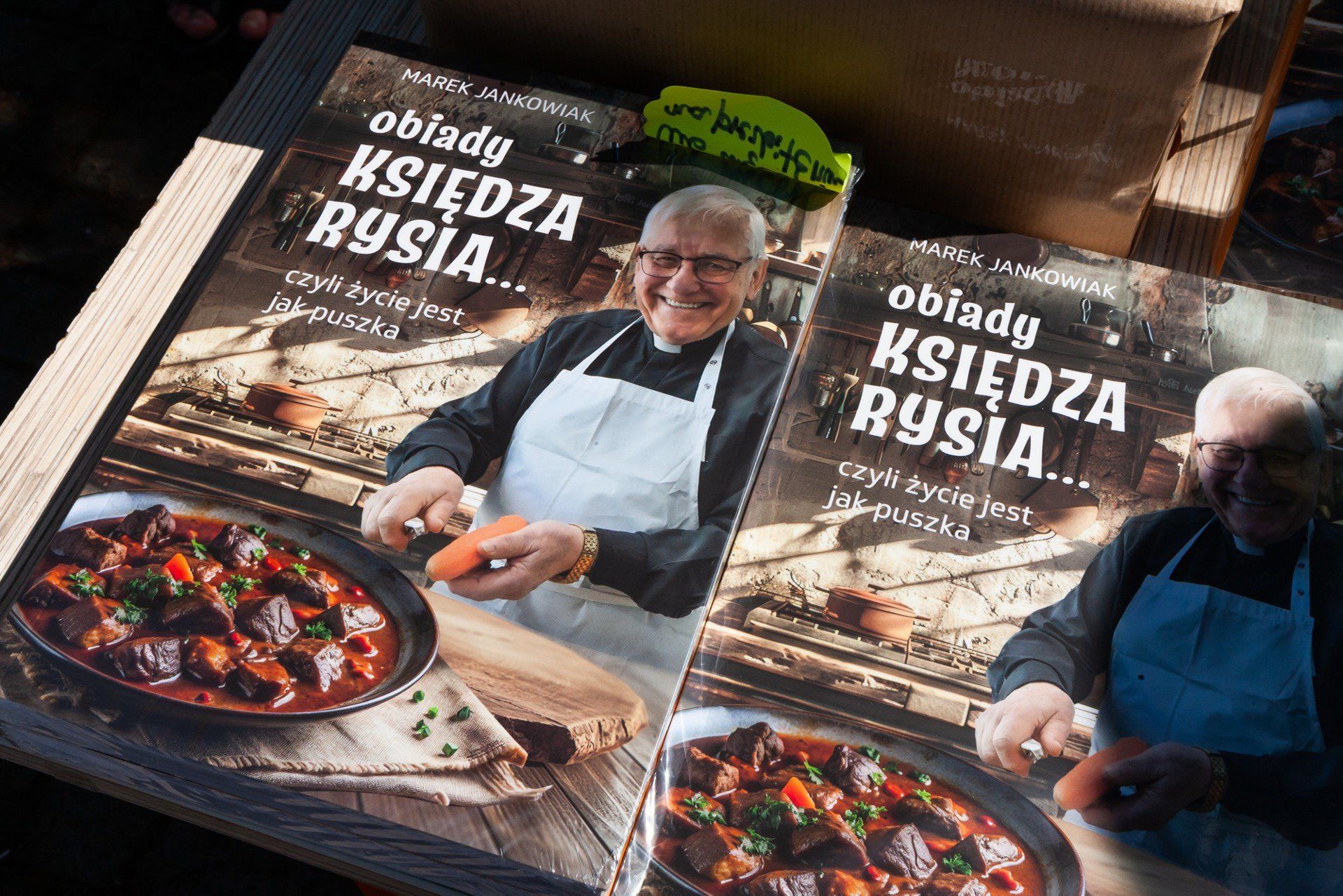 Piknik dla parafian z okazji jubileuszu 50-lecia posługi kapłańskiej ks. Ryszarda Pruczkowskiego odbył się w niedzielę, 22 czerwca, na boisku szkolnym przy ZS nr 30 Specjalnych. 
